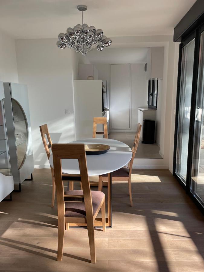 Cassis, Superbe Appartement Avec Terrasse Luaran gambar