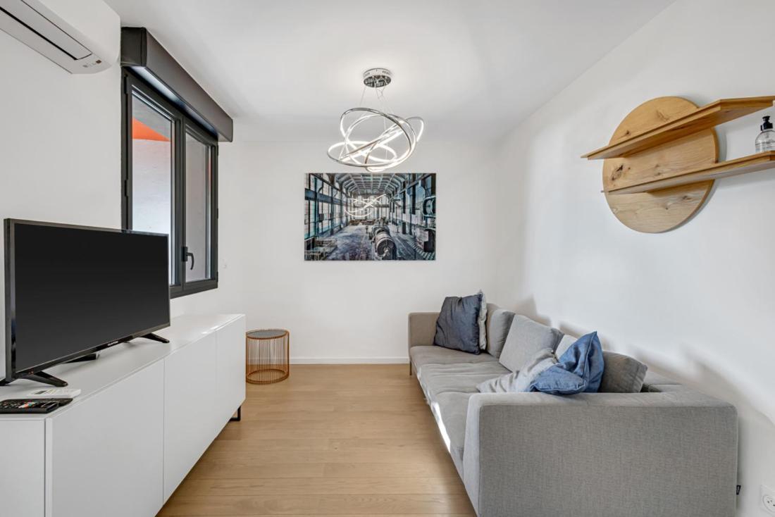 Cassis, Superbe Appartement Avec Terrasse Luaran gambar