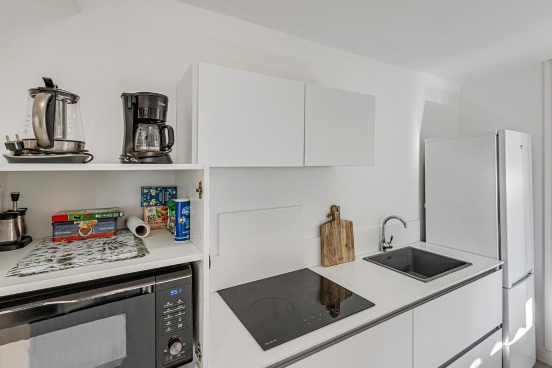 Cassis, Superbe Appartement Avec Terrasse Luaran gambar